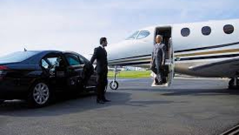 Private Airport Transfers Sydney: Personalized Travel Experience