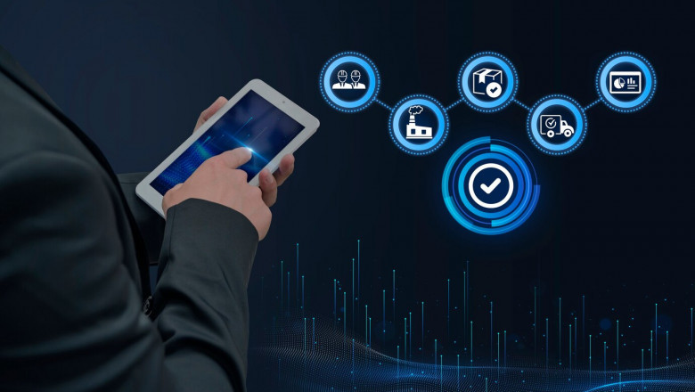 Top Industries That Need Mobile App Development in 2025
