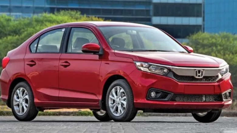 Discover Dehradun Your Way: The Unbeatable Freedom of Self-Drive Cars with Ride On Wheels