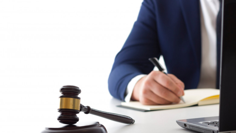 Can I Use My Own Insurance Instead of Workers’ Comp?